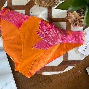 XL Pink and Orange Floral Athleta Bikini Bottoms